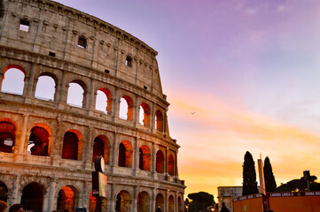 夕暮れのコロッセオ

