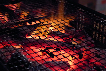 バーベキューの炭火