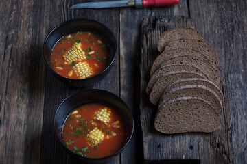 American-style corn and tomato soup