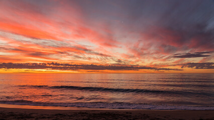 Fototapeta na wymiar Colourful cloudy calm sunset at Bunbury, Western Australia