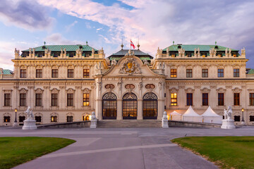 Fototapeta na wymiar Upper Belvedere palace at sunset in Vienna, Austria