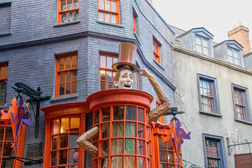 Fototapeta premium Weasleys Wheezes shop at Universal Studios