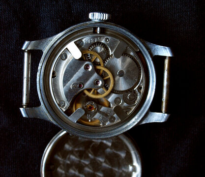 vintage handwound watch mechanism close up