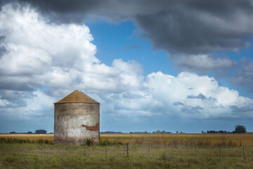 old silo in the field © ismaelmelo