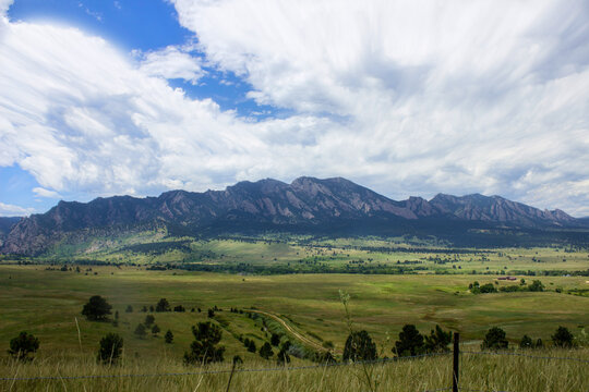 Flatirons mountains in Boulder, Colorado