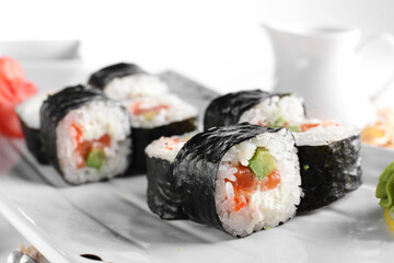 Fototapeta frest and tasty sushi obraz