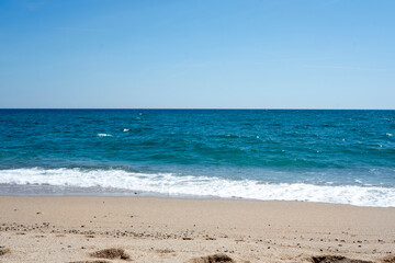 Fototapeta na wymiar Paisaje de playa sin personas