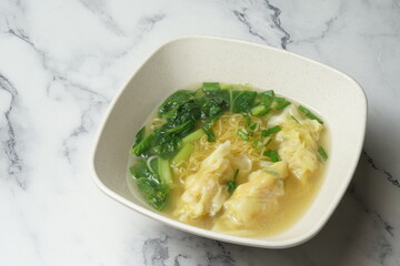 dumpling noodle soup