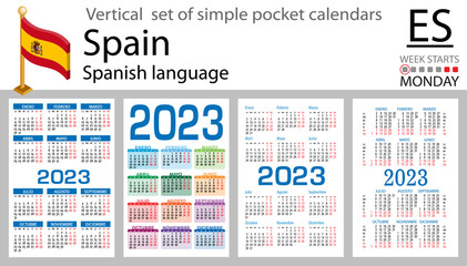 Spanish vertical pocket calendar for 2023. Week starts Monday