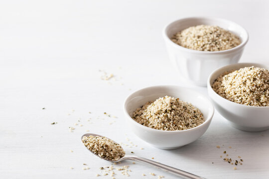 hulled hemp seeds, healthy superfood supplement