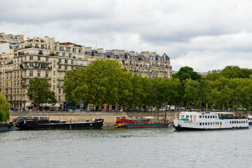 Fototapeta na wymiar Seine, Paris, France