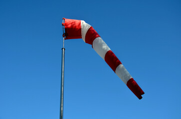 striped wind indicators provide a better idea of ​​the direction and strength of the wind at the airport or on the highway. wherever a strong wind can cause an accident, the trailer tipping over