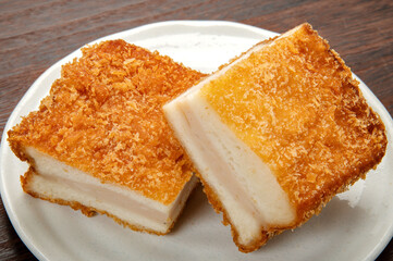 長崎名物の揚げサンドイッチ