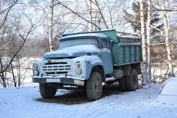 An old abandoned dump truck