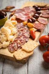 Charcutierie board with various cold cuts