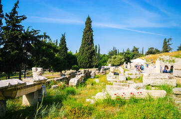 Fototapeta na wymiar Panoramic view of old ruins in Acropolis, Athens, capital of Greece.