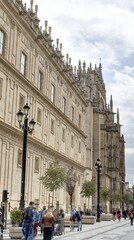 Fototapeta premium centre ville de Séville et de ses rues en Andalousie