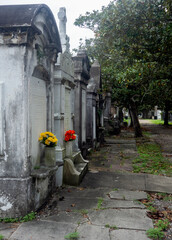 Entrance to Lafayette Cemetery Number One, New Orleans, LA. - 498382676