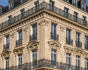 Obraz premium Parisian facade