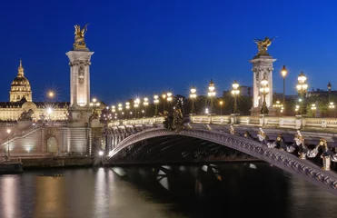 Papier Peint photo autocollant Pont Alexandre III Alexander III bridge at night