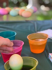coloring easter eggs