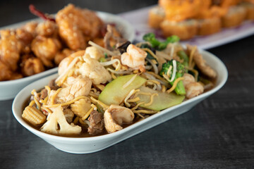 comida china de pollo