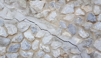 cracks on the stone wall