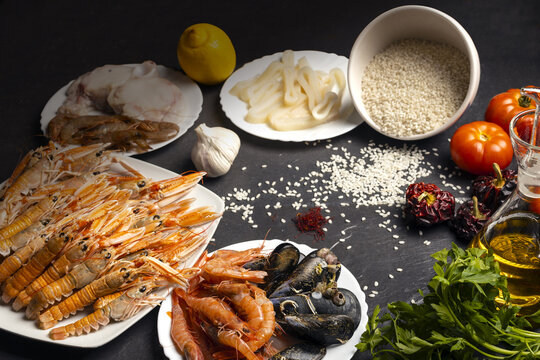 Paella valenciana de marisco