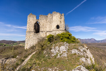 Ruins of the castle of Soyans in Provence in the Drôme, France