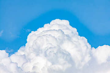 Naklejka premium blue sky with clouds