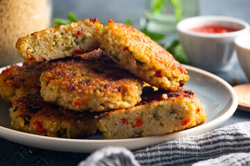 Healthy millet and vegetables burgers