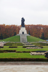 Soviet War Memorial (Treptower Park)	