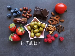 Foods high in polyphenols. Natural sources of polyphenols: blueberry, raspberry, nuts, clove, chocolate, cinnamon. Polyphenols are compounds with antioxidant properties, offers various health benefits
