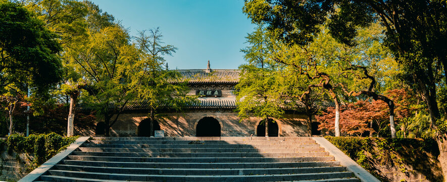 Chinese tample