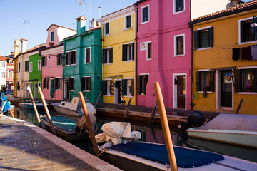 Fototapeta na wymiar Colorful houses on Burano island