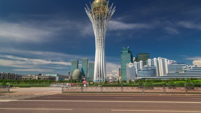 Bayterek timelapse hyperlapse is a monument and observation tower in Astana. Main symbol of city.