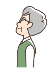 上を向いている男性