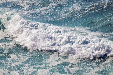 Ocean waves with foam