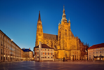 Czechy, Praga katedra Świętego Wita, kościół gotycki, katedra nocą, Hradčany