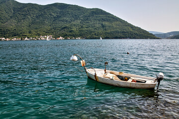 Fototapeta na wymiar Lampenfischer, Boot, Fischer, Balkan, Montenegro