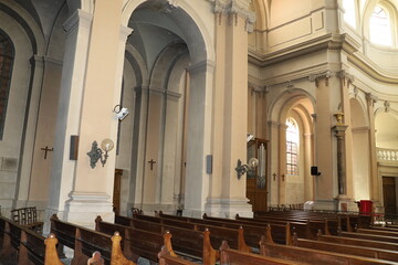 L'église Notre Dame de l'Assomption, ville de Autun, département de Saone et Loire, France