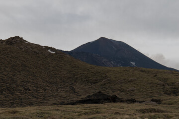 Obraz na płótnie Canvas Vulcano Etna, vista in valle del bove dal sentiero Schiena dell'asino