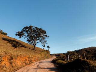 Ibitipoca, Minas Gerais, Brasil: Estrada vicinal entre o distrito de Conceição do Ibitipoca a...