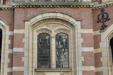 Obraz premium Amsterdam Spuistraat Street Historic Brick Building Window Detail, Netherlands