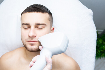 laser hair removal on the face in men