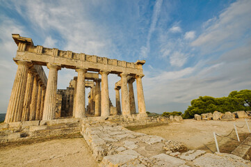Obraz premium The Temple of Aphaia dedicated to the goddess Aphaia on the Greek island of Aigina