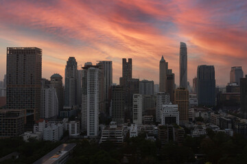 Fototapeta na wymiar Bangkok city scape with famous landmark down town at dusk.