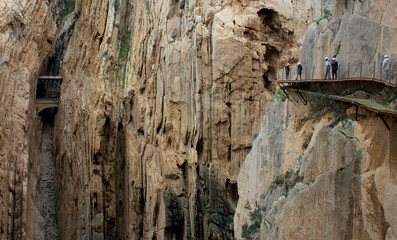 El Caminito del Rey é uma passagem cravada nas paredes dos desfiladeiros de Chorro e Gaitanejo, a norte de Málaga, na Espanha 