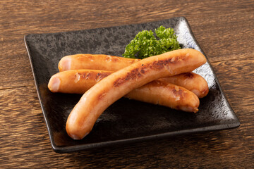 粗挽きウインナー　(ポークソーセージ)