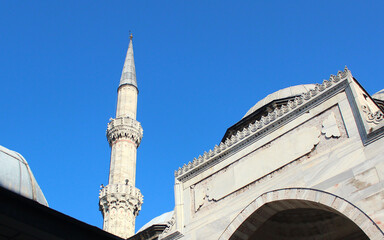 Fototapeta na wymiar Blue mosque tower
